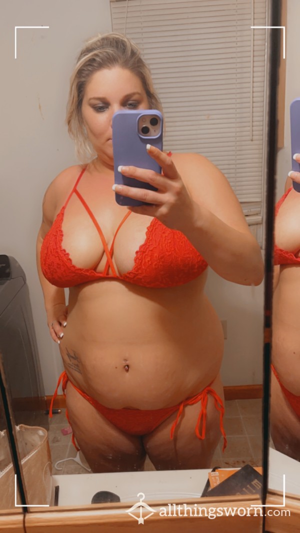 Red Lacy Top With Side Toe Thongs