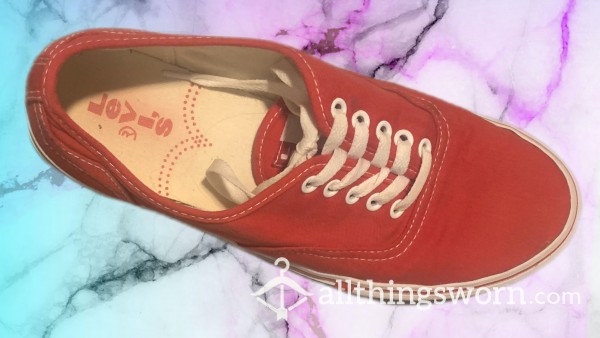 Red Low-Top Levi Converse Sneakers