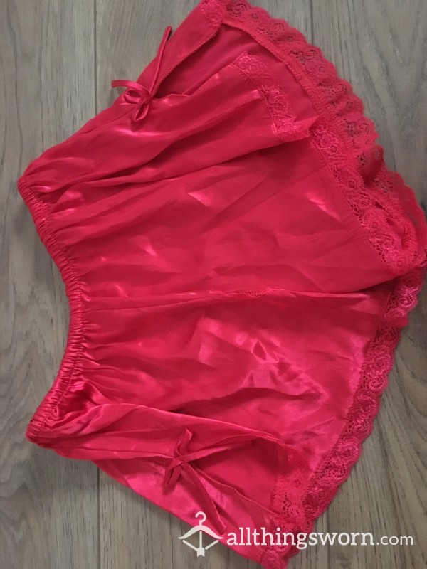 Red Satin Look Shorts .Used. Sleepwear 8/16hrs . Satin Look 😍