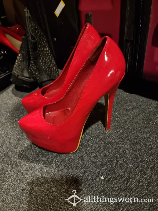 Red Shinny Heels