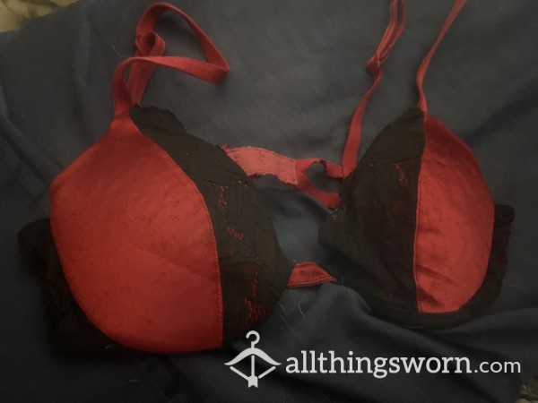 ❤️🖤Red&Black Lace And Satin Bra🖤❤️