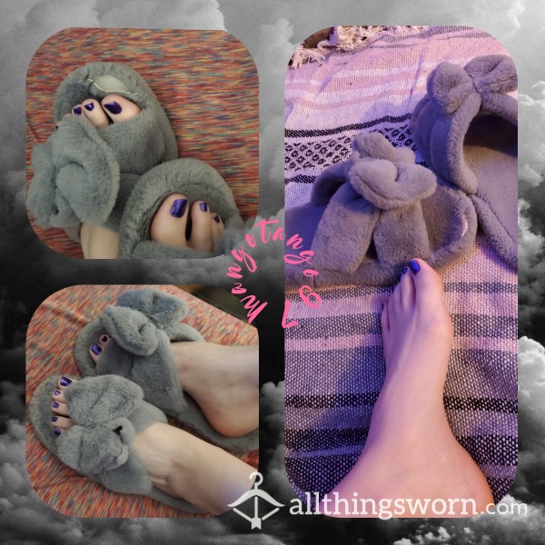 🤍Ripped Gray Fuzzy-Open Toe Slippers🤍