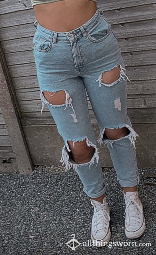 Ripped Mom Jeans