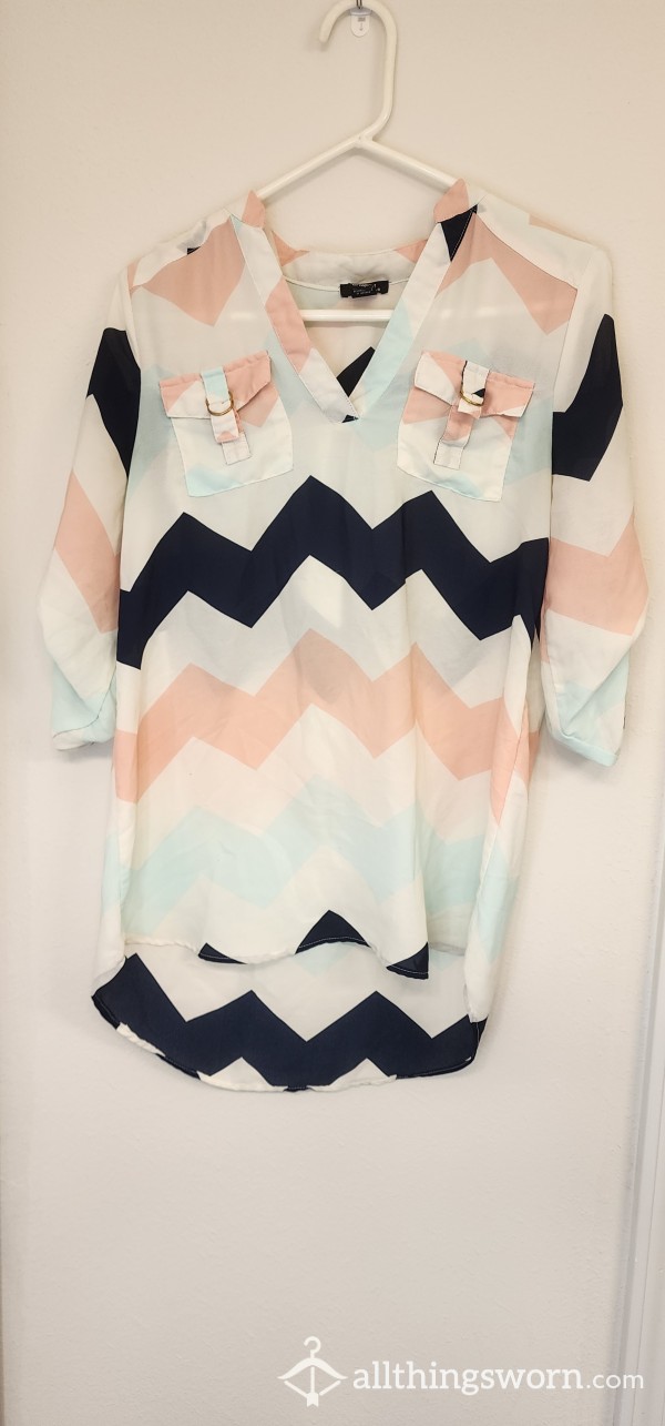 RUE 21 Zig-Zag Relaxed Blouse