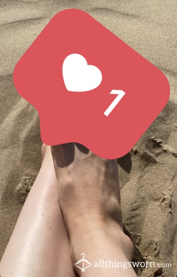 Sandy Beach Soles - 12 Photos (including A Cheeky Shot Of Another Buyers Feet👀😏)