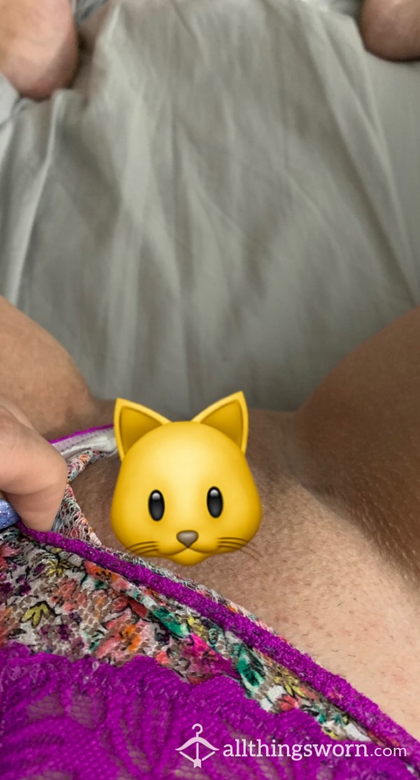 See Me Play With My Little Pussy