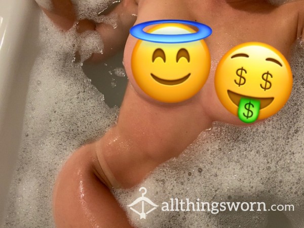 Sexy Bath Pics