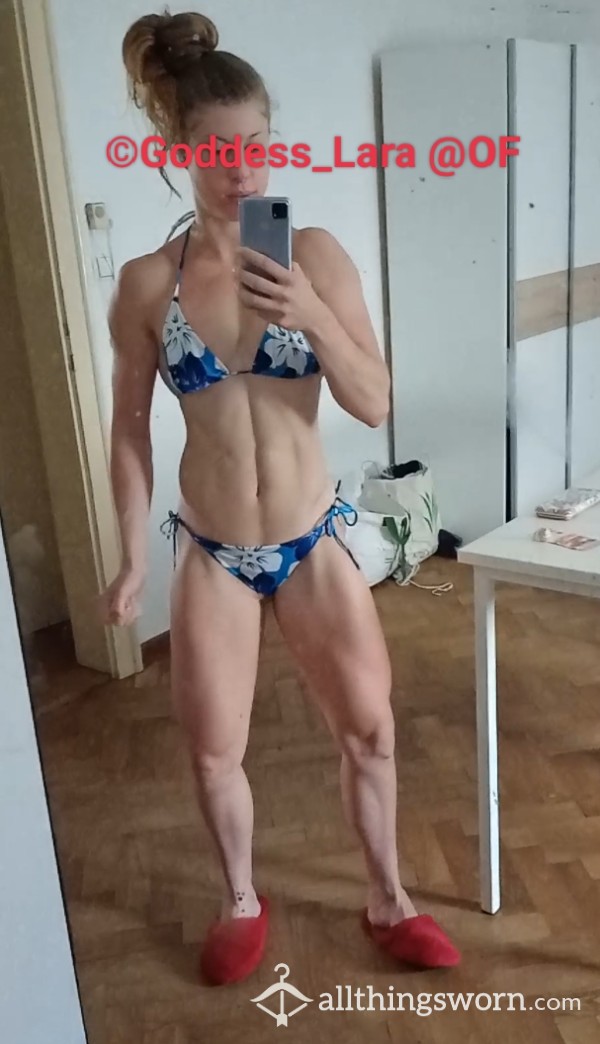 Sexy Goddess Flexing Her Strong Muscles (in Blue-white Swimwear)