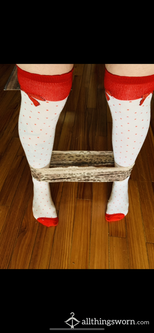 Sexy Knee High Stockings With Red Dots And Red Bows