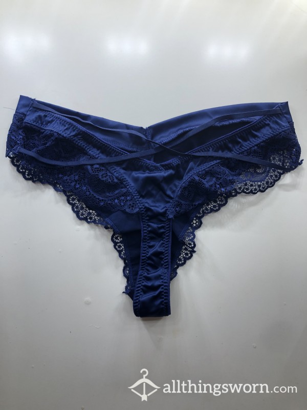 Sexy Lace Navy Blue Thong!