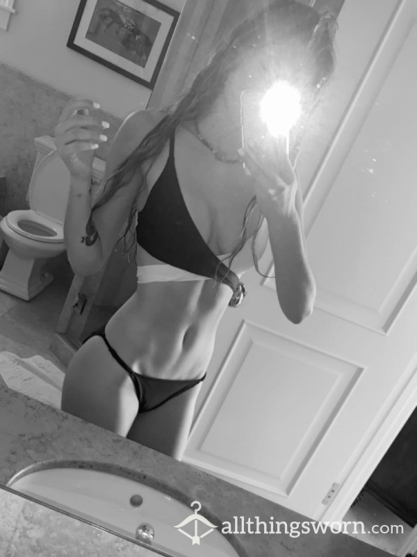 Sexy Mirror Bra And Booty Pics