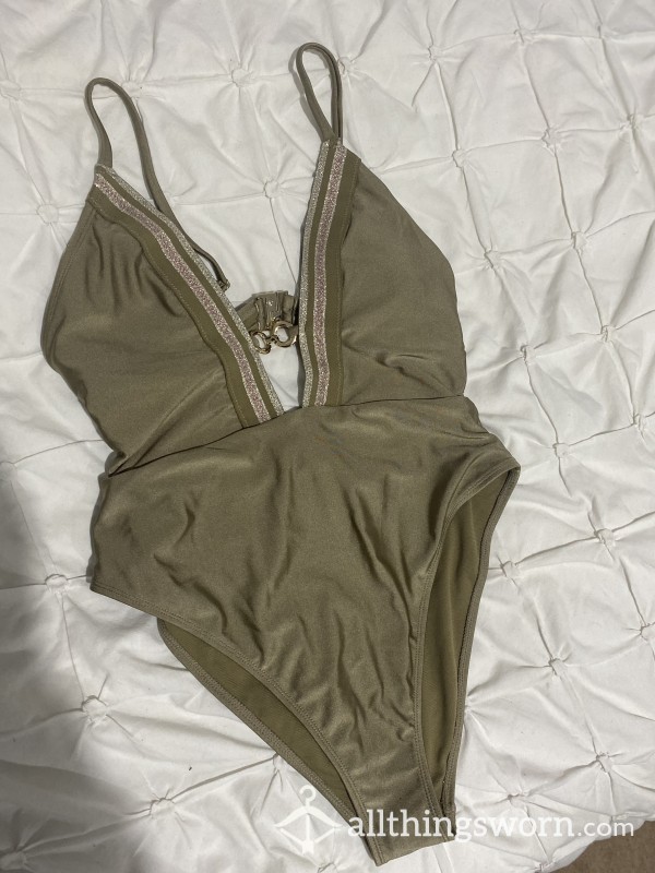REDUCED Sexy One Piece (used)