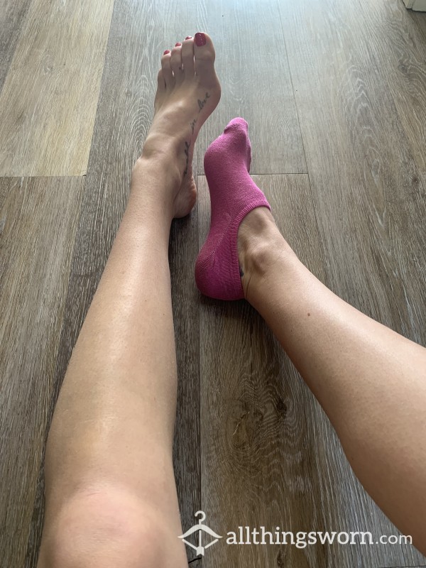 Sexy Pink No-Show Socks