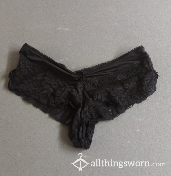 Sexy Scrunch Bottom Black Lace Thong