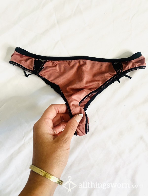 SEXY Silky Mauve Thong With Black Detail
