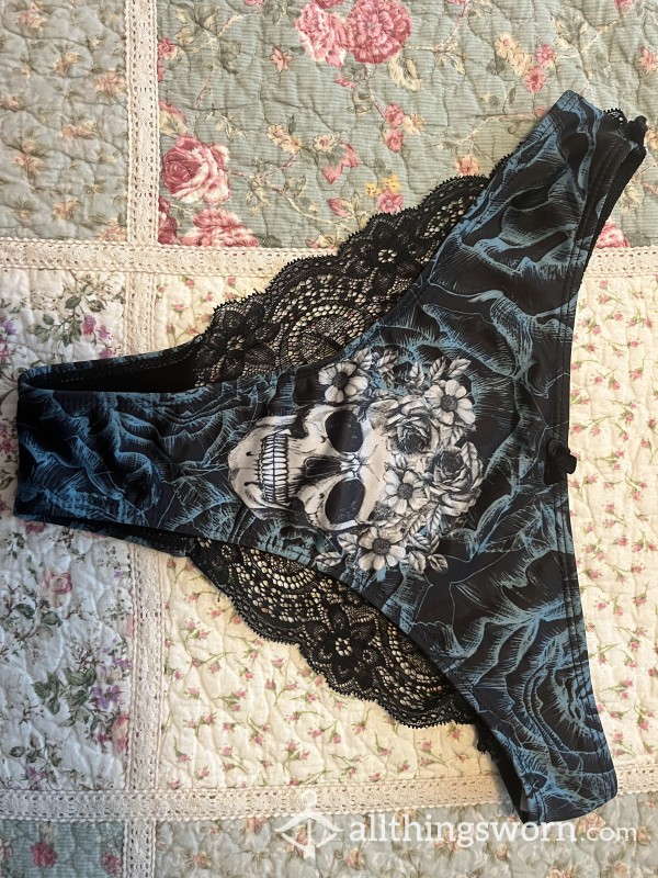 Sexy Skull With Lace In The Back Panties