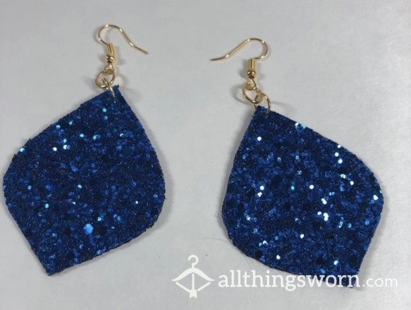 LAST CHANCE! Sexy Sparkly Blue Earrings
