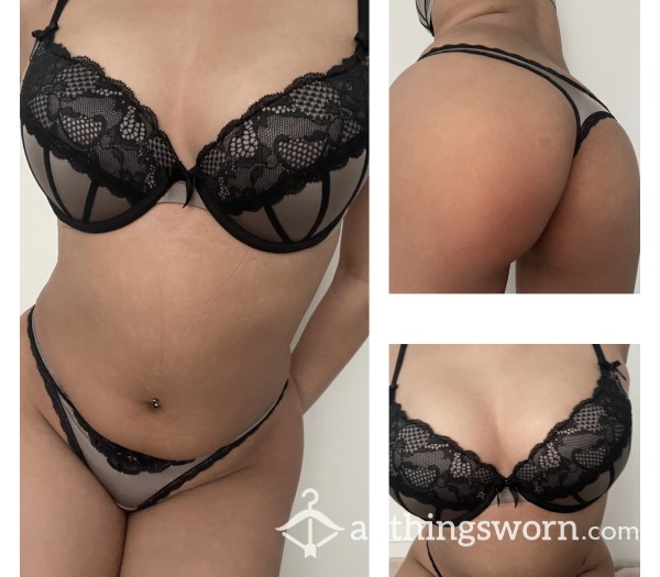 Sexy Victorian Bra & Panty Set