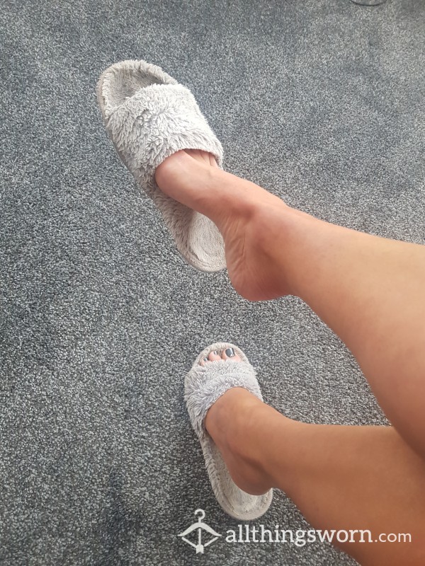 Sexy Well Worn Slippers 😘
