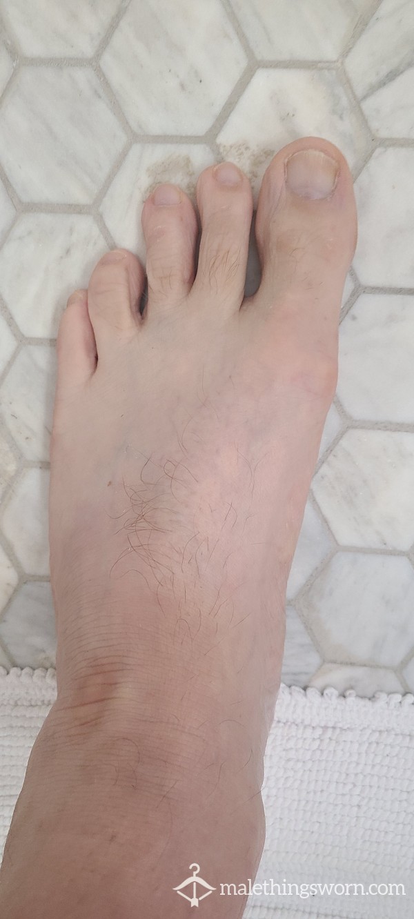 Shaving Cream On Feet