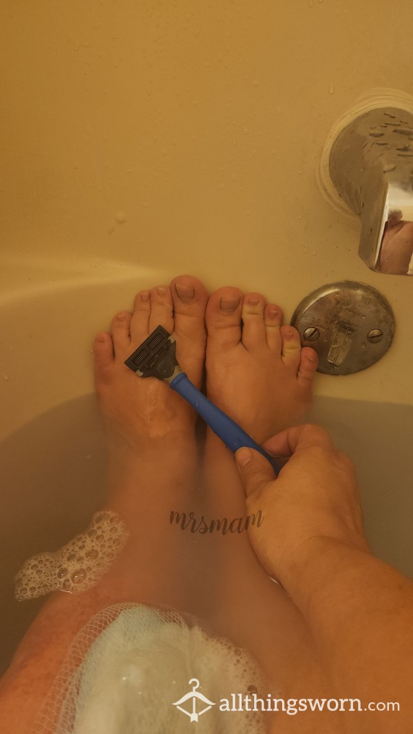 Shaving My Toes