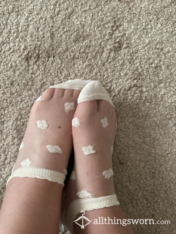 Sheer Socks With Flowers🌼