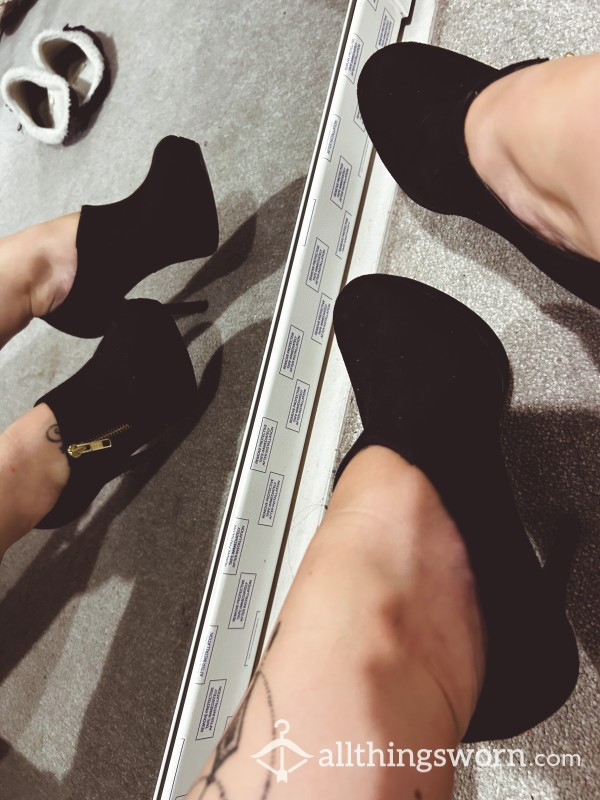 Shoe Boots 🖤