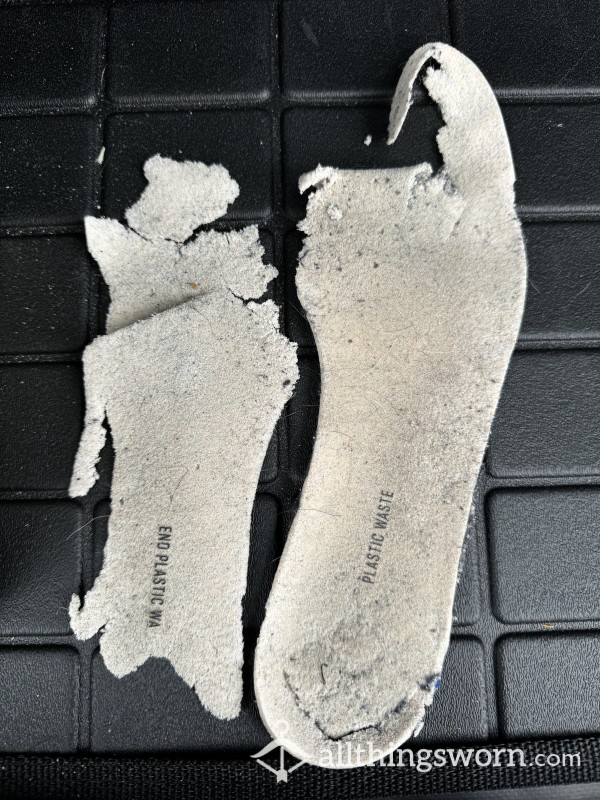 Shoe Insoles/ Sole Inserts (Recycled Materials)
