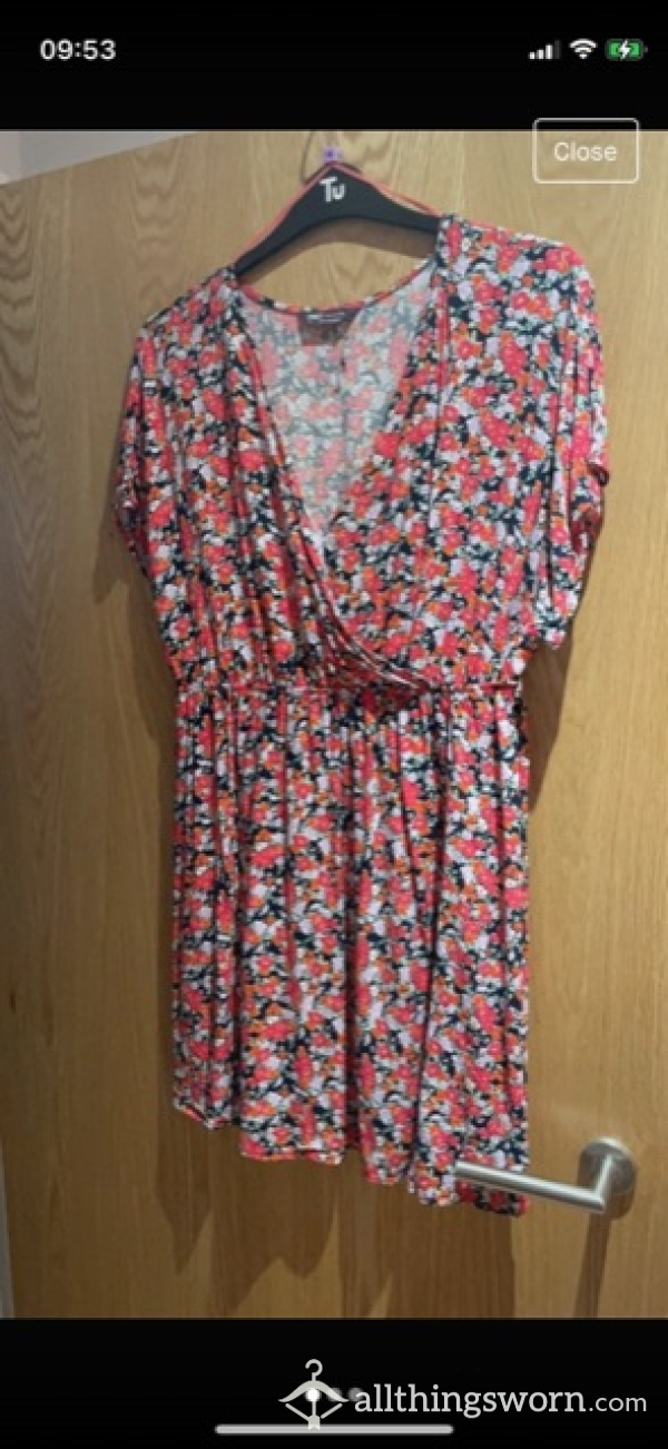 Short Sissy Ditsy Floral Sissy Dress - UK 16