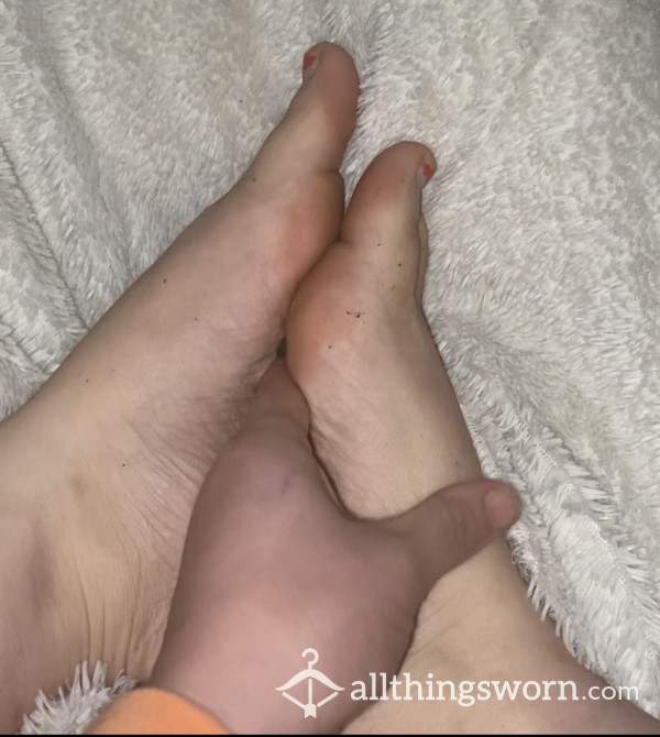 Mini Foot Rub Video 💋🦶💋