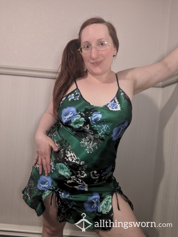 Silky Green Flower Nightgown