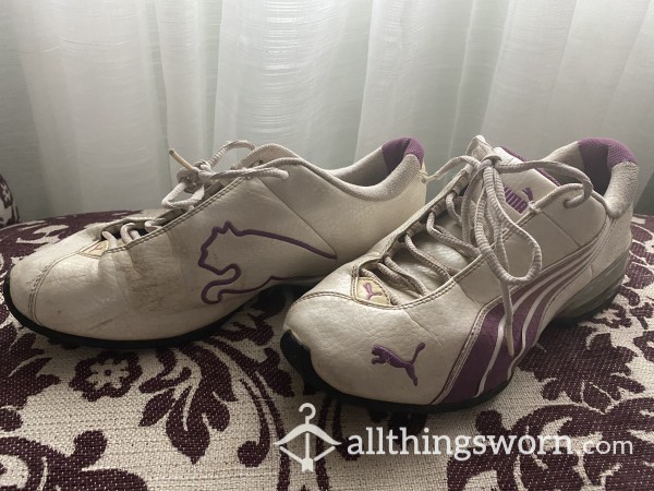 Size 10 Pearlescent  Purple Pumas - 10 Years Old
