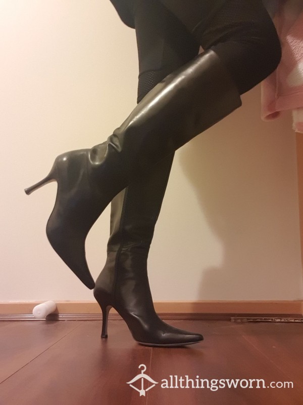 Size 39 EUR Black Boots