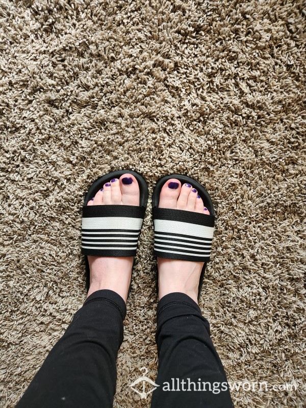 Size 6 Black And White Striped Slides