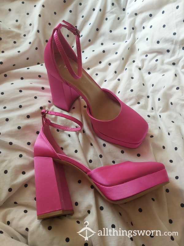 Size 6 Uk Satin Pink High Heels!!