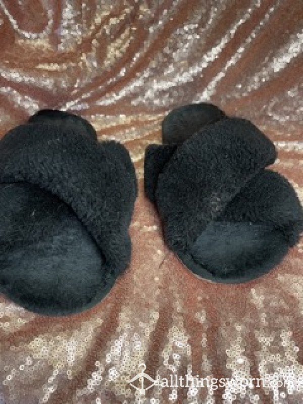 Size 7 Smelly Fuzzy Black Slippers