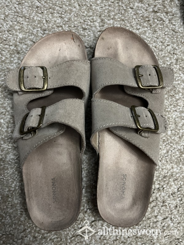 Size 7 Tan Sandals