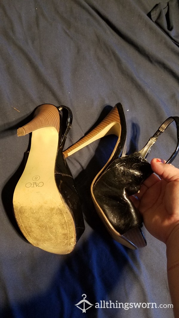 Size 8 Well Worn Shoes