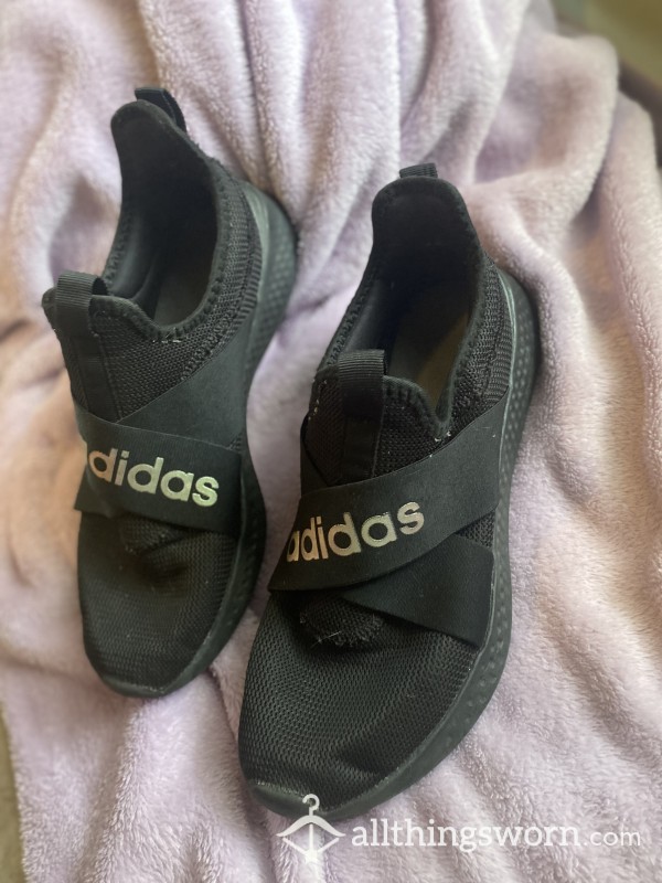 Size 8.5  Adidas Sneakers