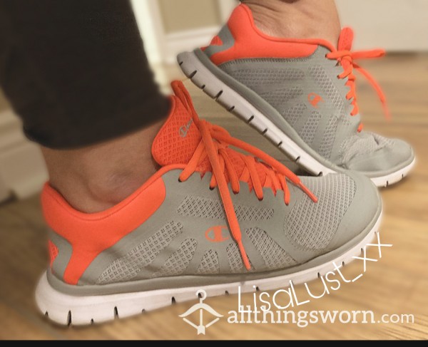 Workout / Running Shoes