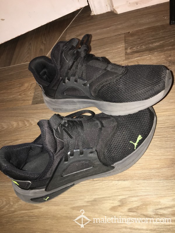 Smelly Black Running Shoes