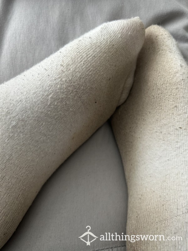 Smelly, Crusty, Dirty Socks Worn For 48hours To Work And The Gym