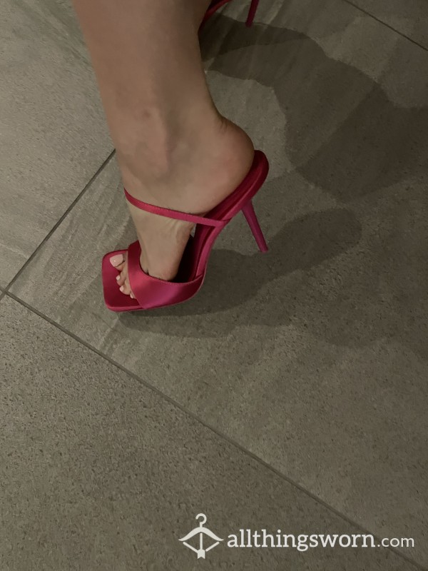 Smelly Pink Heels