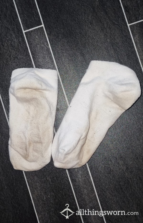 Smelly Sweaty Socks 💦🙊