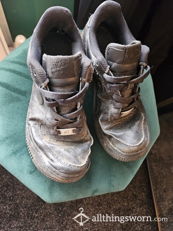 Smelly Well Worn Work Nike Air Force 1's Size 5.5