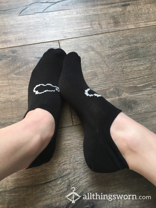 Soft As A Cloud Black Ankle Socks