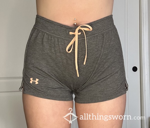 Soft, Grey Under Armour Shorts - Small - Active Shorts / Pj Shorts 🖤