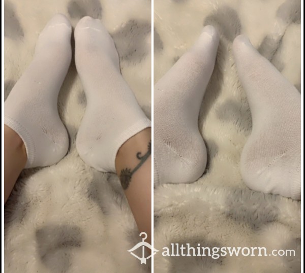 Soft, Thin White Socks