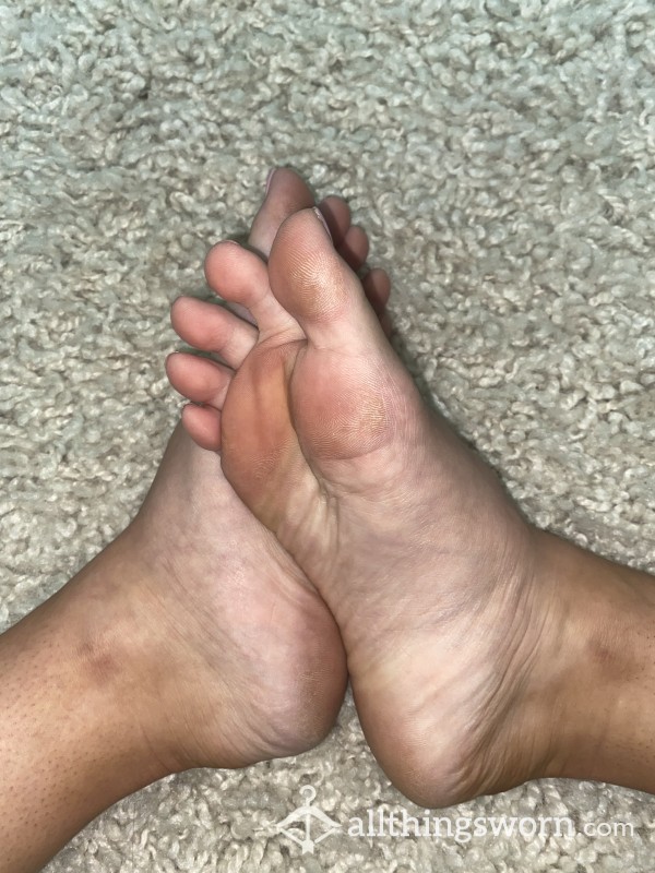 Soles And Toes