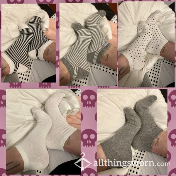 🖤⚪️🩶 Solid And Patterned Lil Ankle Socks - 48hrs - Gray, White, Stripes, Polka Dots - Vacuum Sealed 🩶⚪️🖤